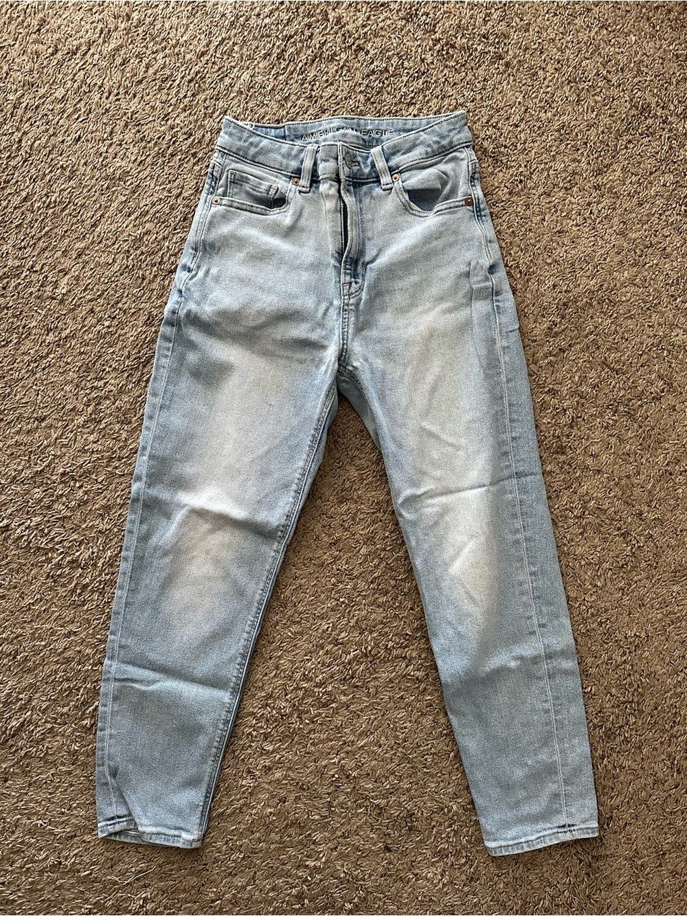 AE Strigid Mom Jean